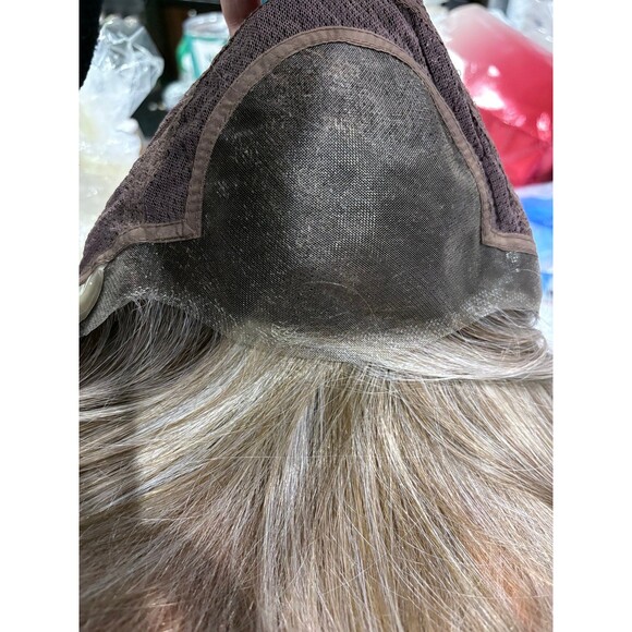 Belle tress “Fontaine” LUX synth wig in color British Milk-tea handtied cap New main image 8